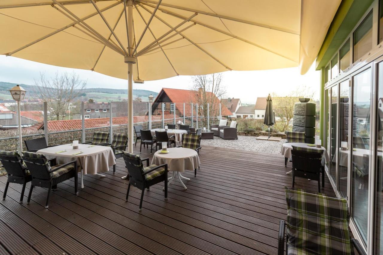 Hotel Froehlich-Hoeche Услар Экстерьер фото